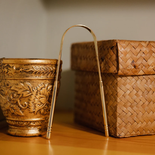 Bamboo Switch - Stainless Steel Tongue Scraper