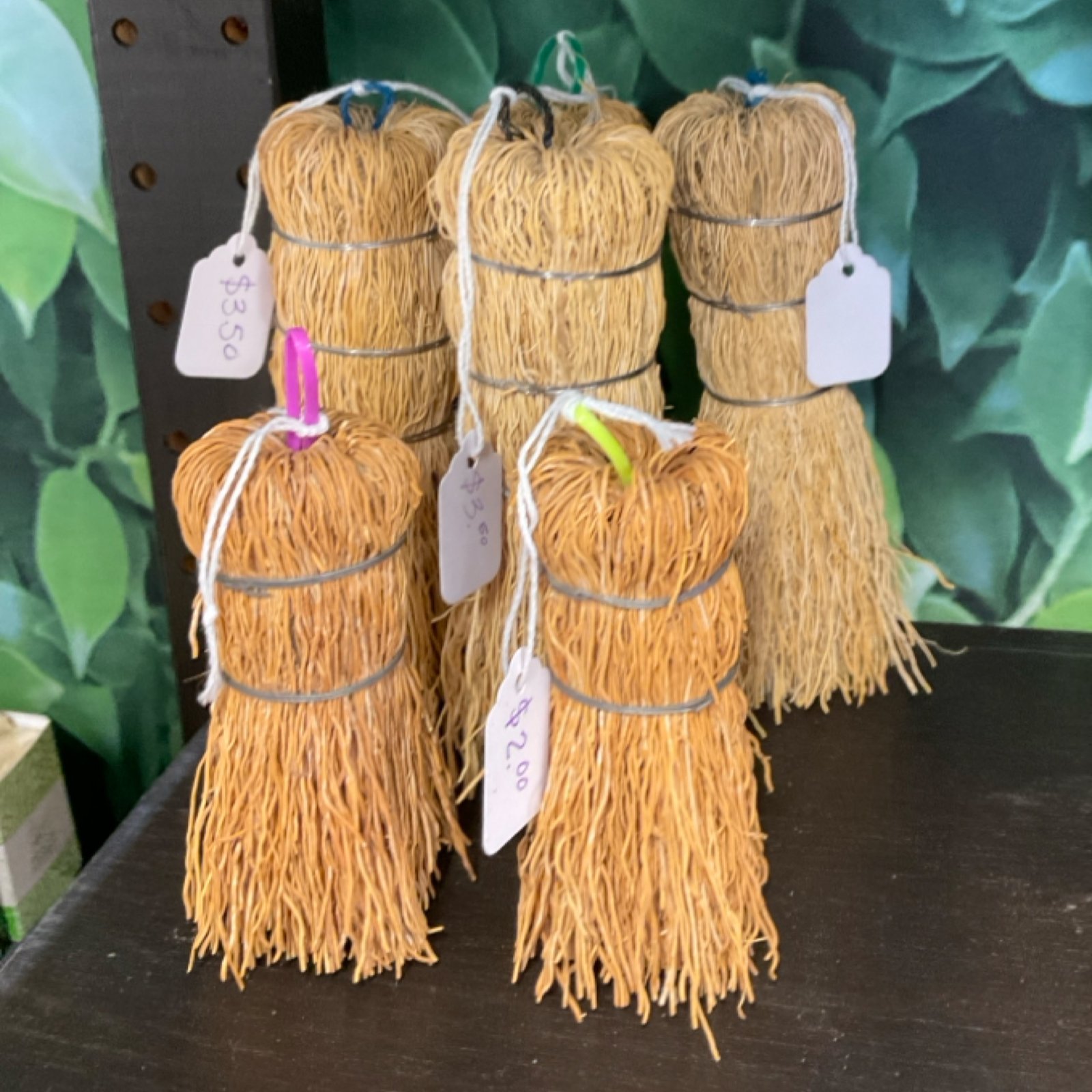 Refill Pantry - Reusable Natural Fiber Root Brush Dish Scrubber